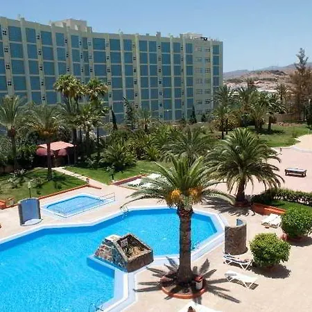 Ξενοδοχείο με διαμερίσματα Agaete Parque & Pool View